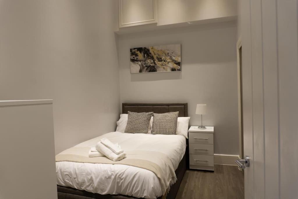Spacious Apartment In City Centre - Free Parking Nottingham Extérieur photo