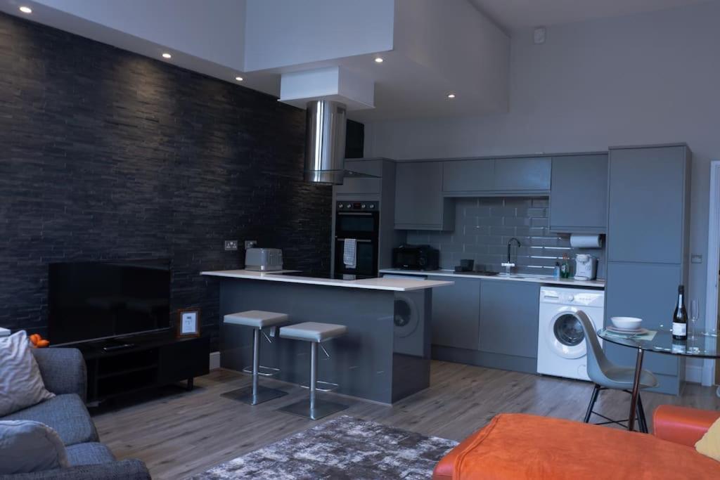 Spacious Apartment In City Centre - Free Parking Nottingham Extérieur photo